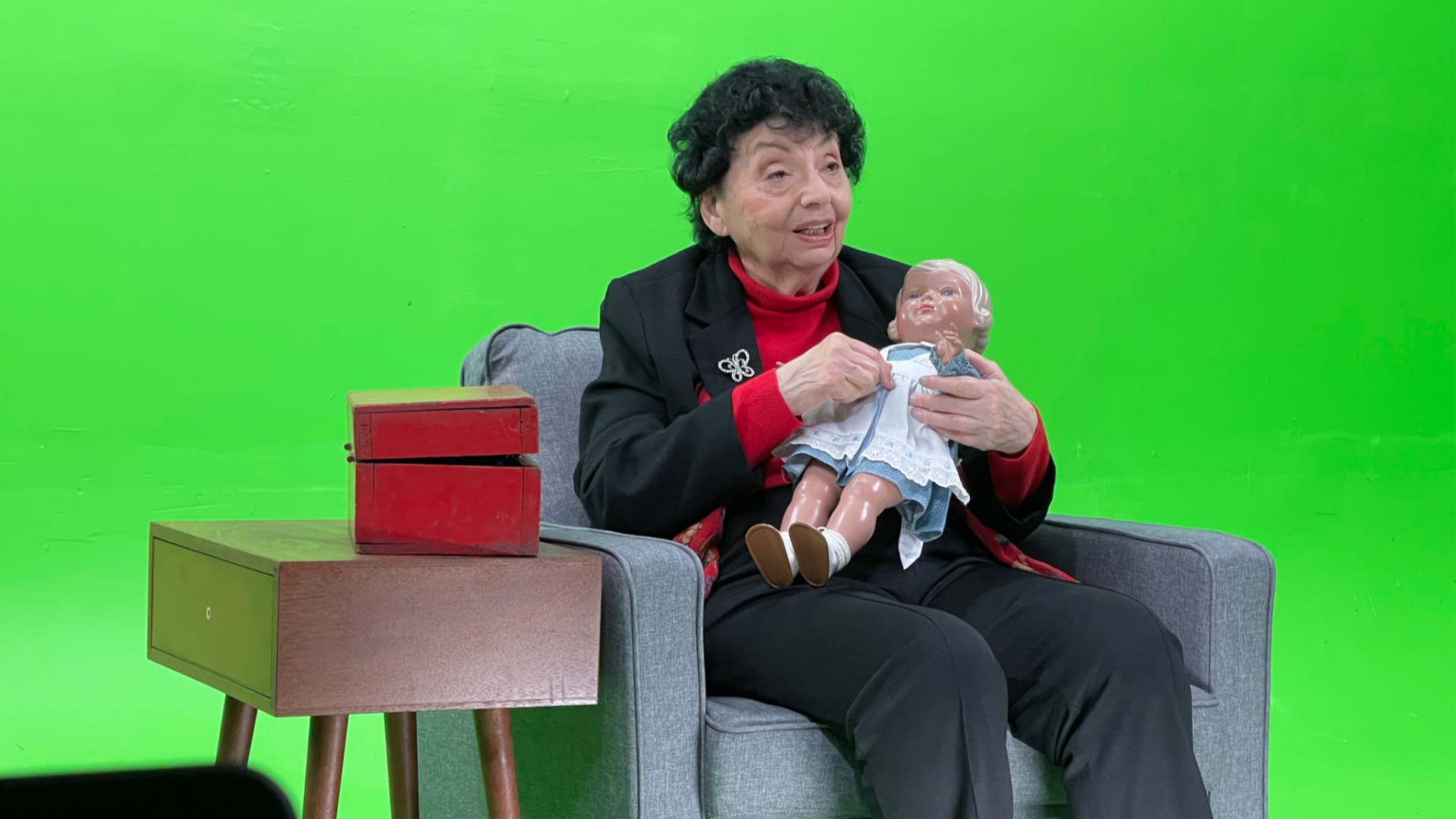 Une survivante de la Shoah raconte son histoire en réalité virtuelle