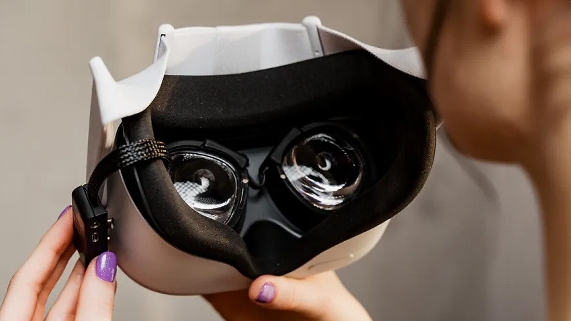 Cet accessoire vise à apporter le suivi oculaire à Quest
