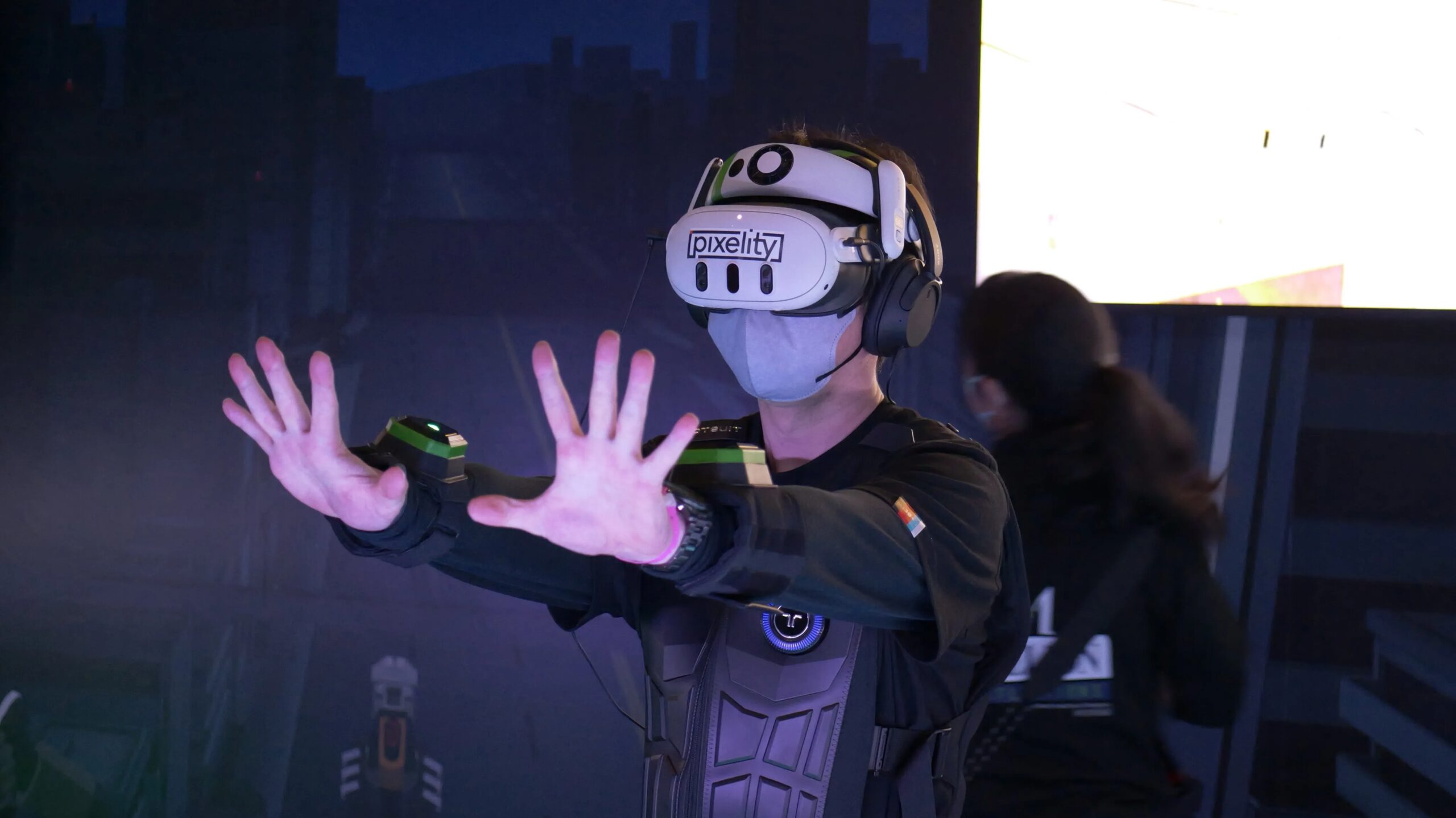 Le jeu VR « Evangelion » utilisera principalement le suivi manuel, augmentant ainsi la facilité d'utilisation au détriment de la fidélité des interactions
