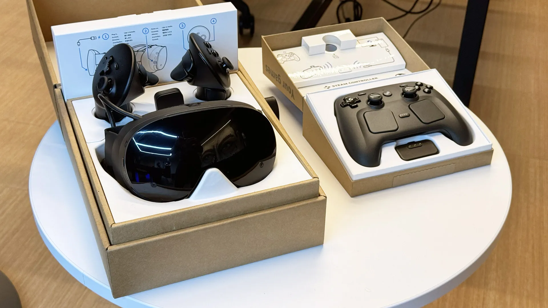 Fuite de vidéos de déballage et de configuration de Steam Frame, pointant vers un lancement imminent
